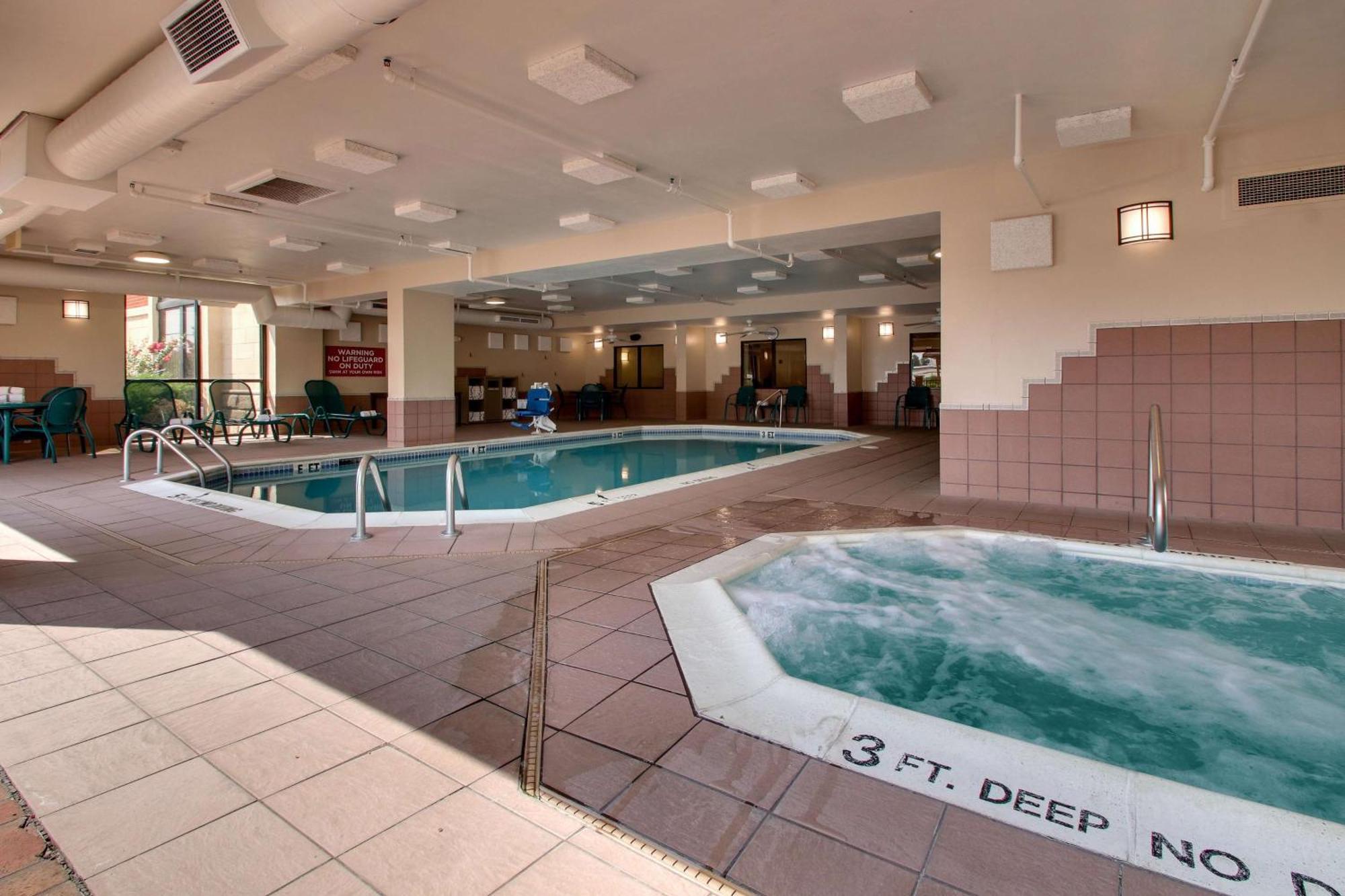 Drury Inn & Suites Bowling Green Exterior photo