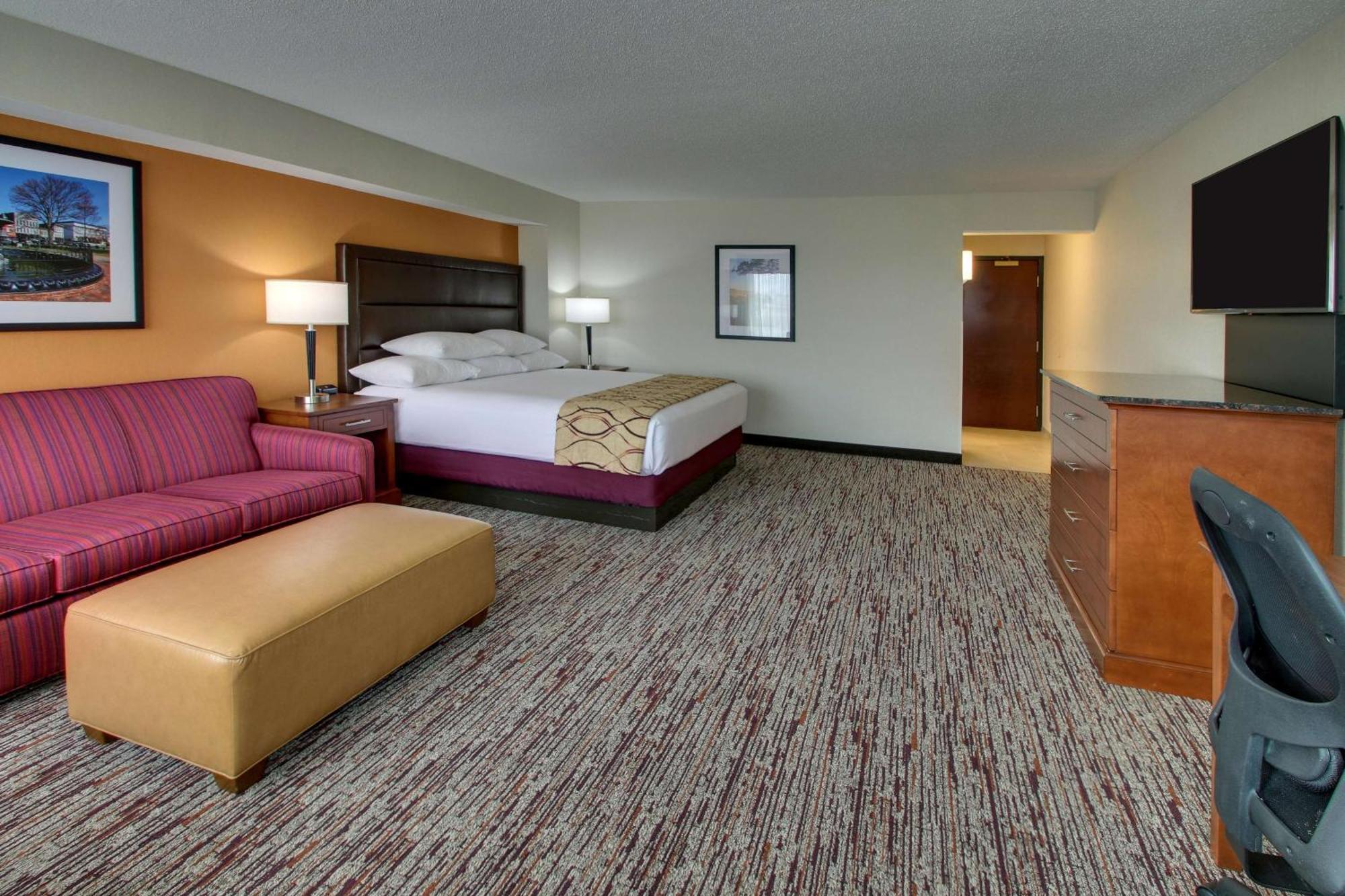 Drury Inn & Suites Bowling Green Exterior photo