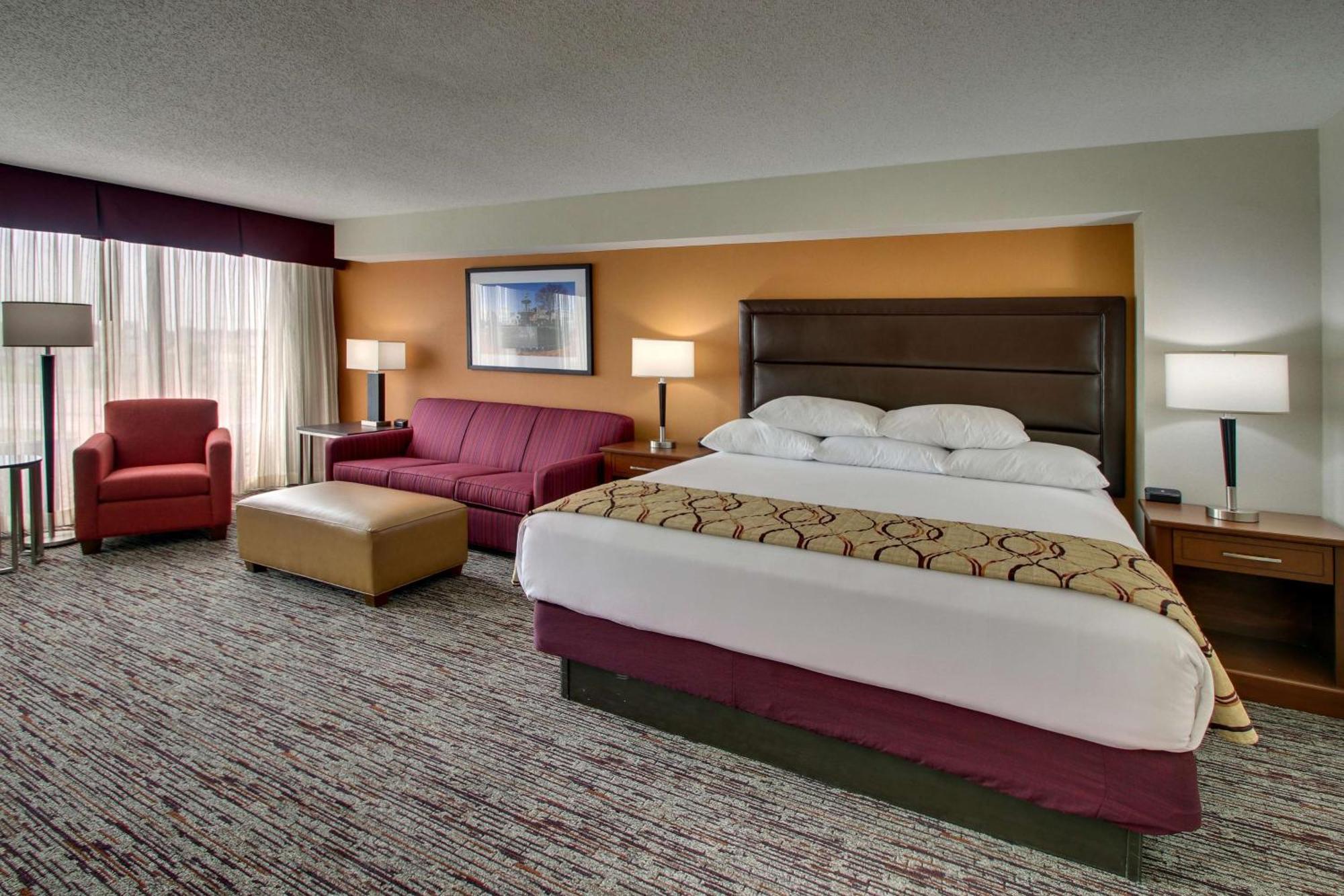 Drury Inn & Suites Bowling Green Exterior photo