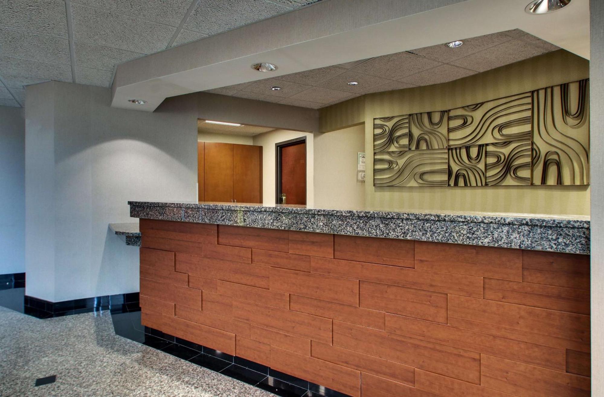 Drury Inn & Suites Bowling Green Exterior photo